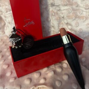Christian Louboutin Rouge Louboutin Lipstick Velvet Matte Beige Very Gil 015ML